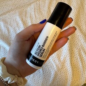 Inkey List Ectoin Hydro-Barrier Serum